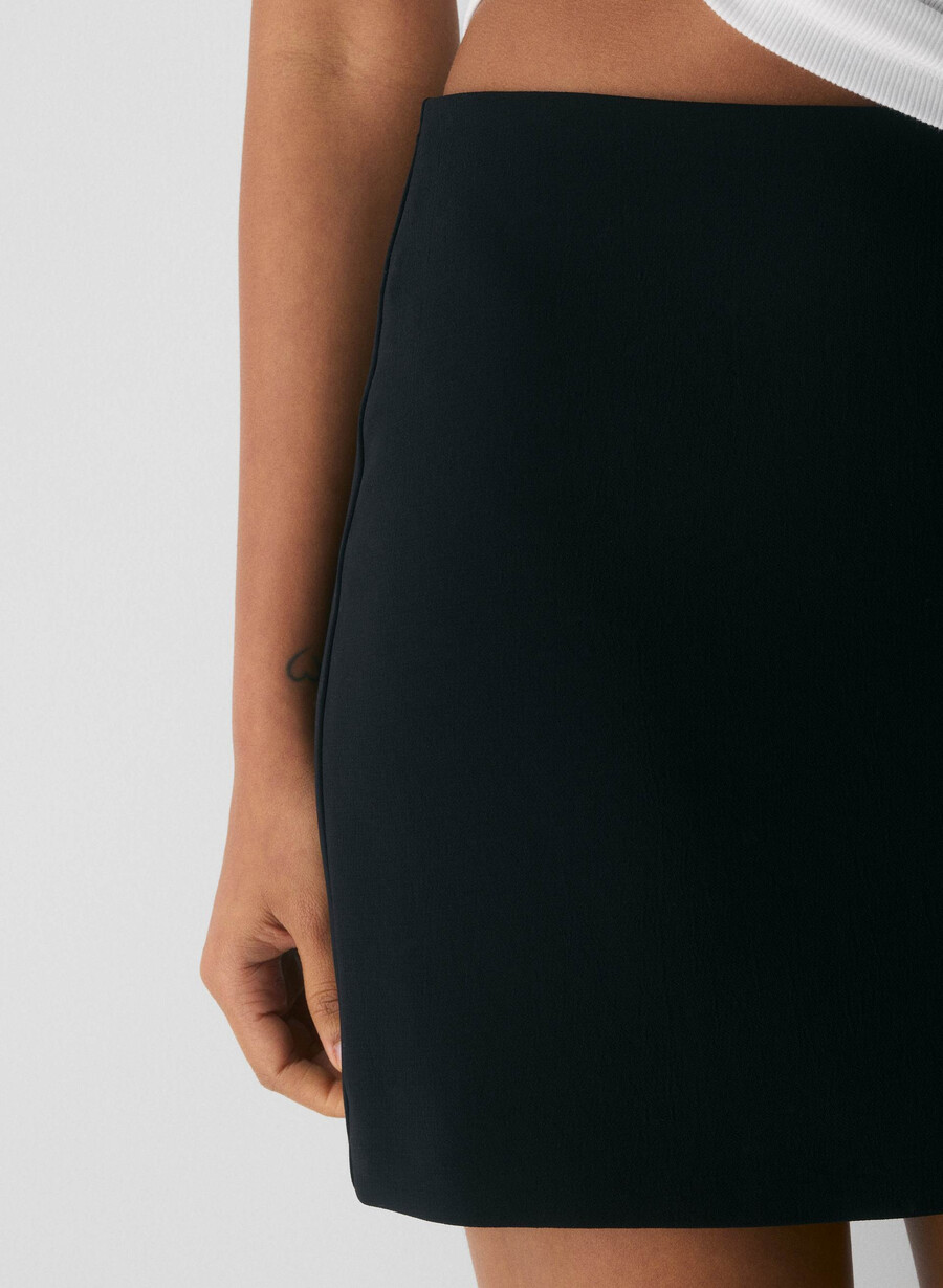 classic mini skirt - crepette black