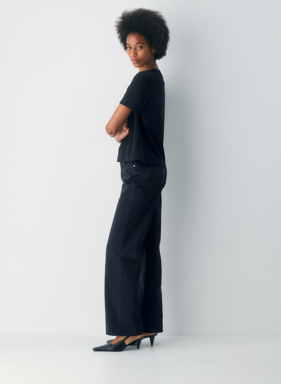 denim forum the farrah hi-rise wide jean black eyeliner
