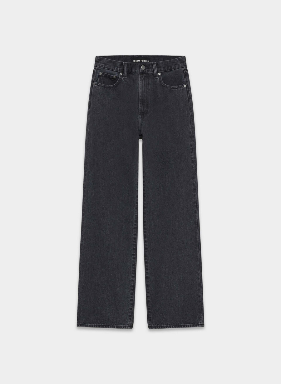 denim forum the farrah hi-rise wide jean black eyeliner