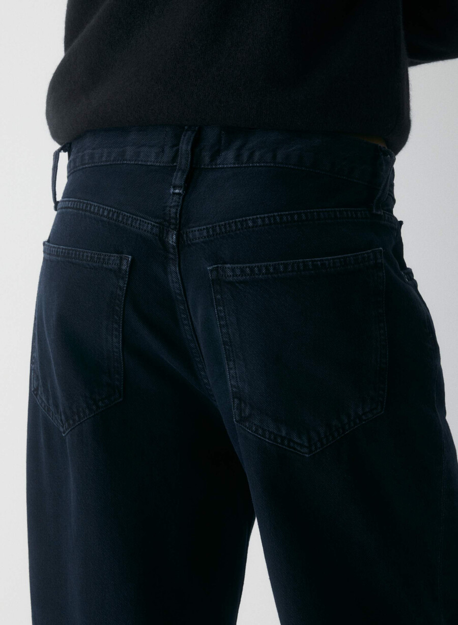 agolde low-slung baggy jean crushed