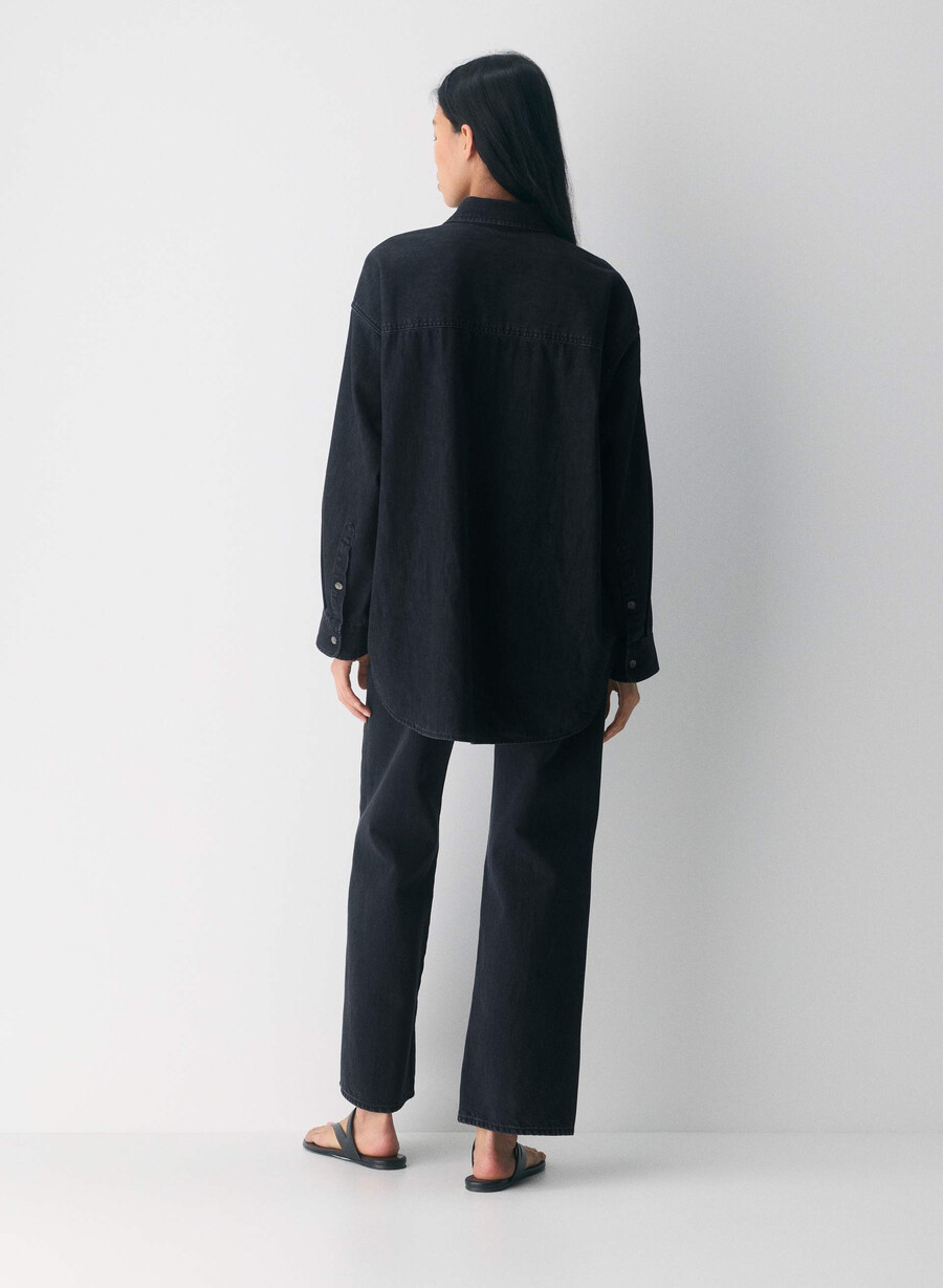 denim forum the 80s comfy denim shirt black eyeliner