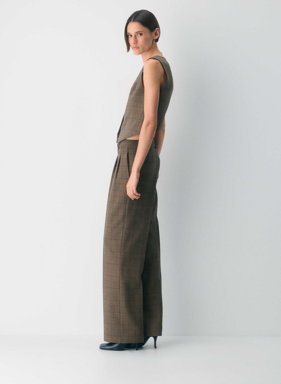 deniro vest - ressential tyson chk browntaup