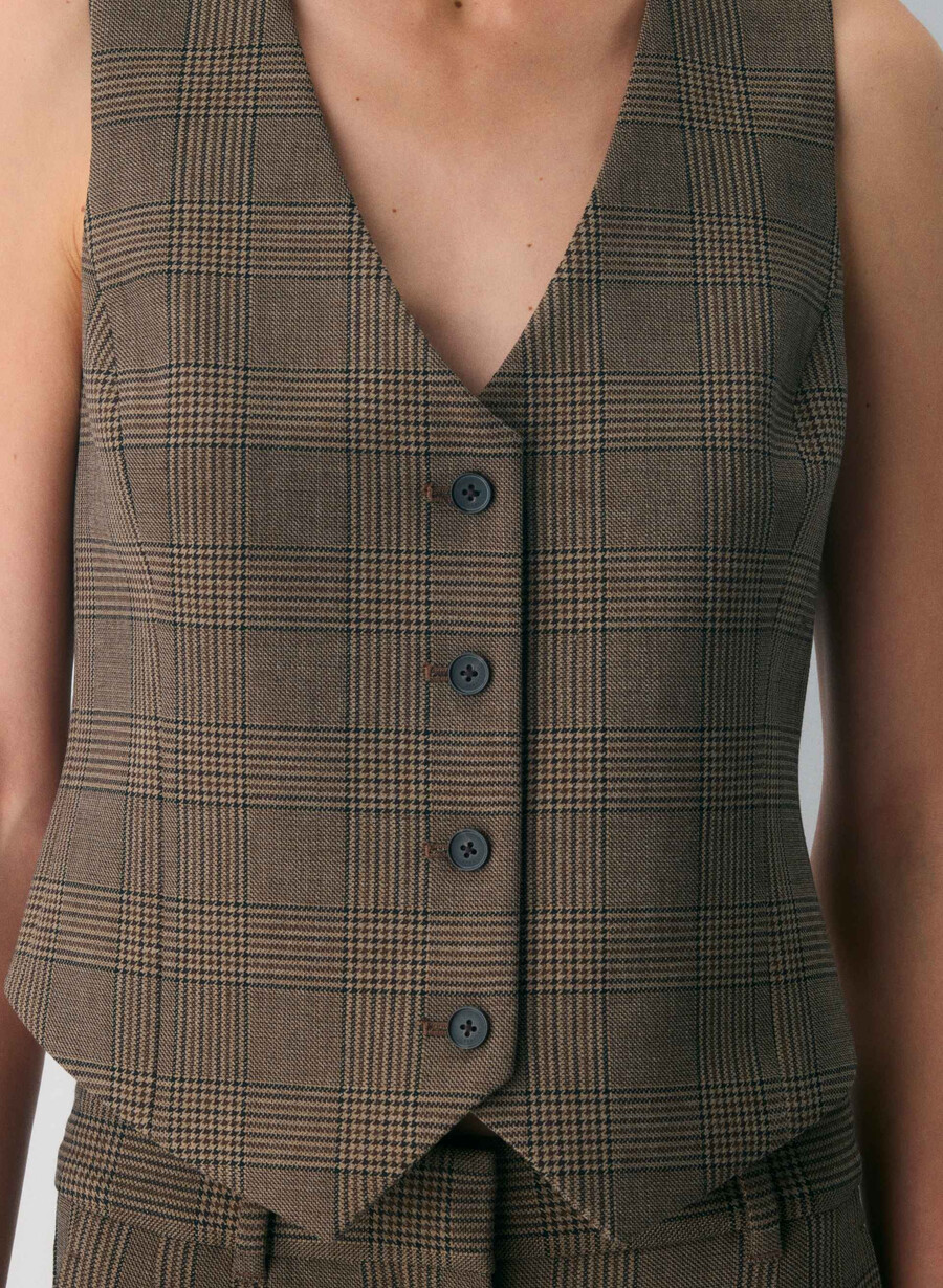 deniro vest - ressential tyson chk browntaup