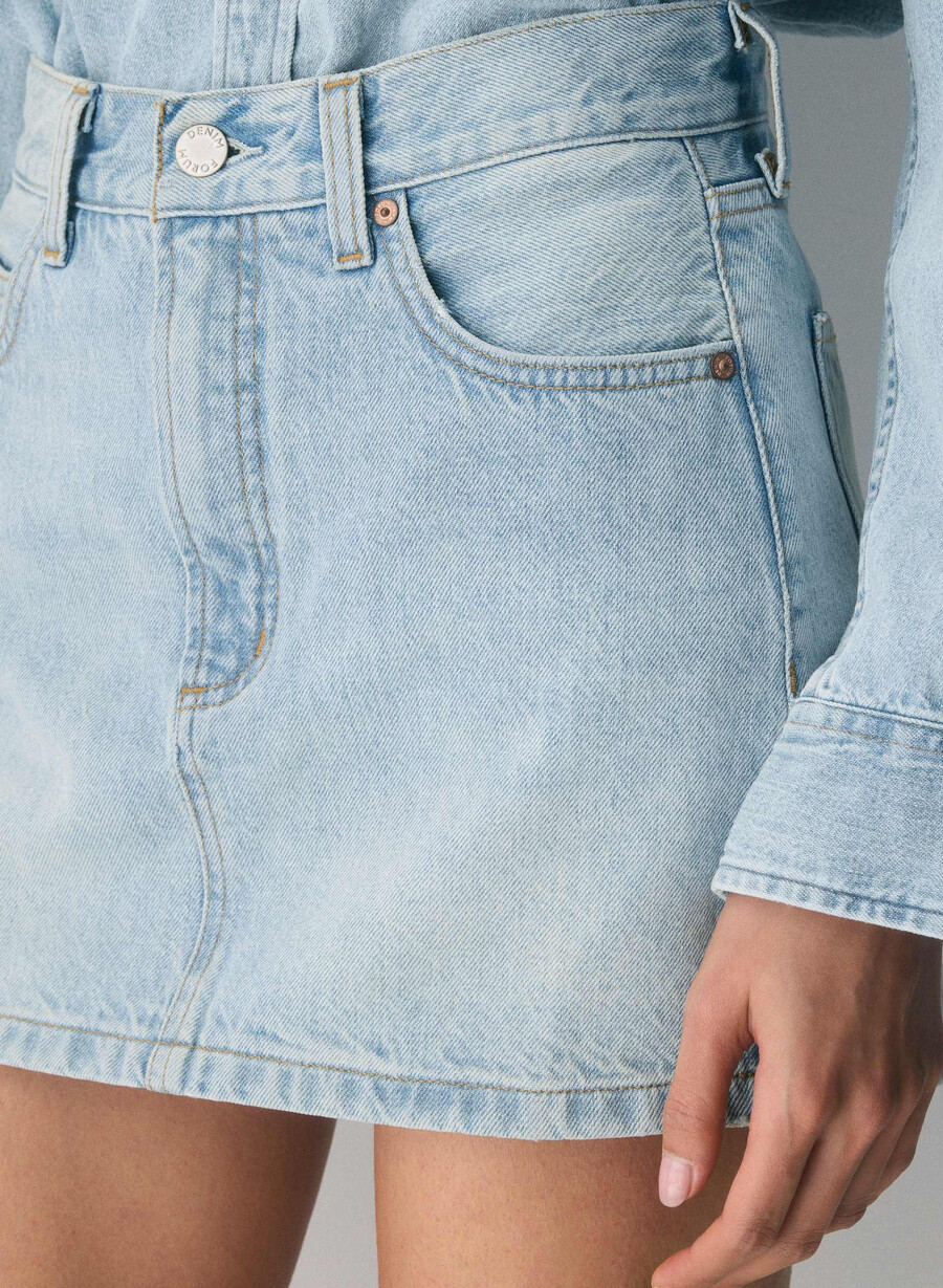 denim forum the 90s ricci denim skirt 15 yrs brl thr bleu