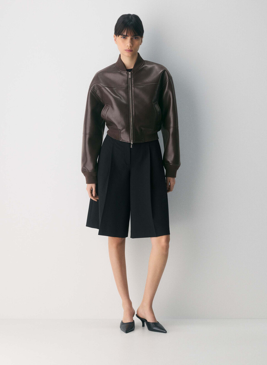 synergy bomber - unreal leather rich mocha brown