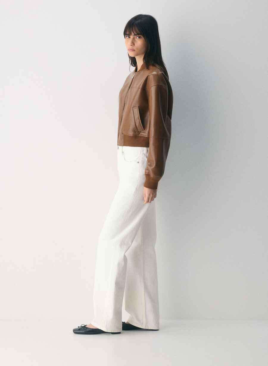 synergy bomber - unreal leather chocolatier brown