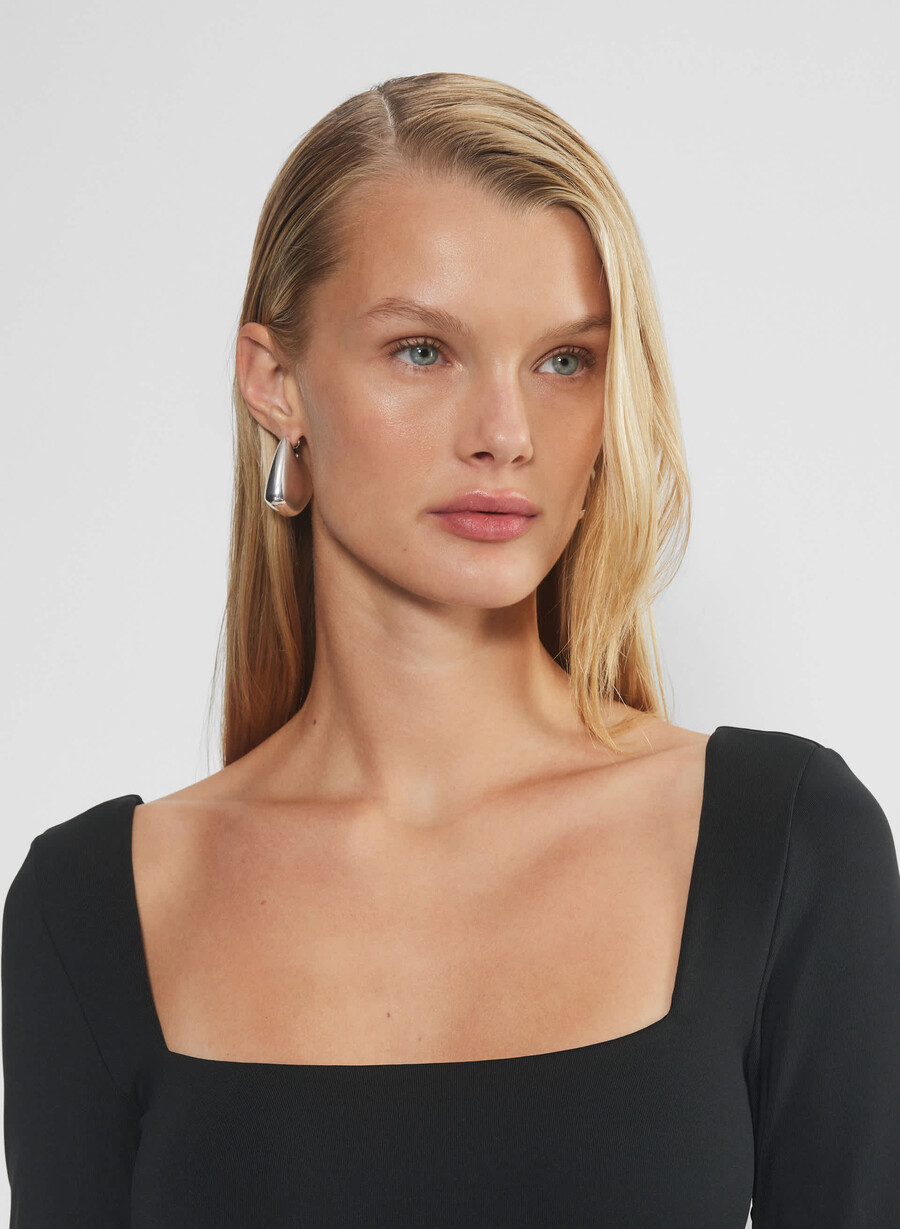 original contour squareneck hip longsleeve black
