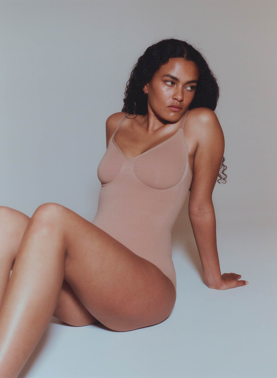 shapeenhance seamless full-bum bodysuit toasty