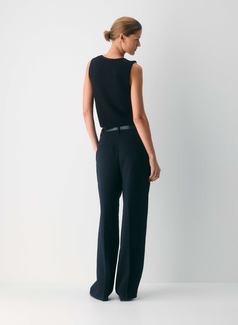 basque sweater vest black