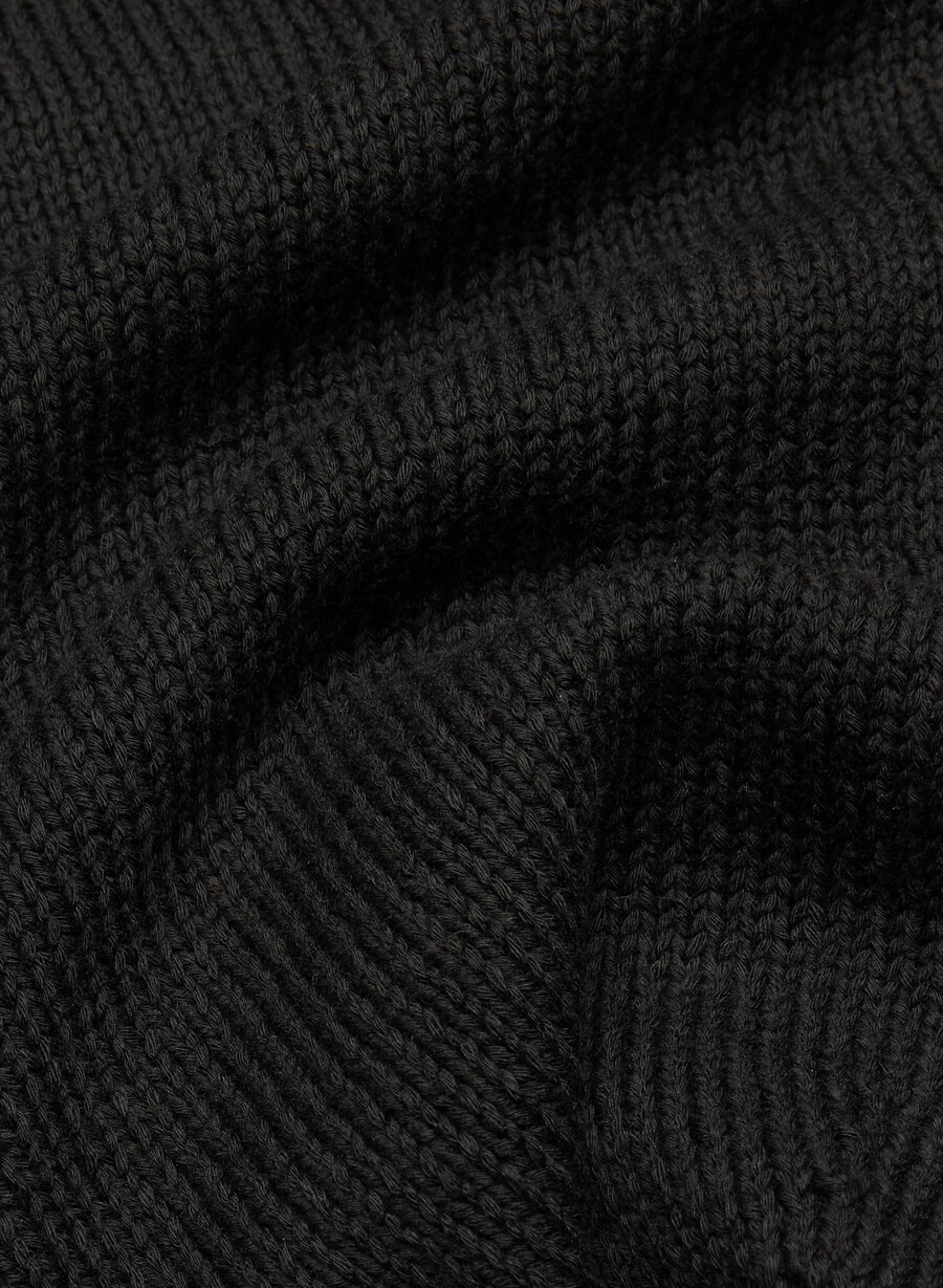basque sweater vest black