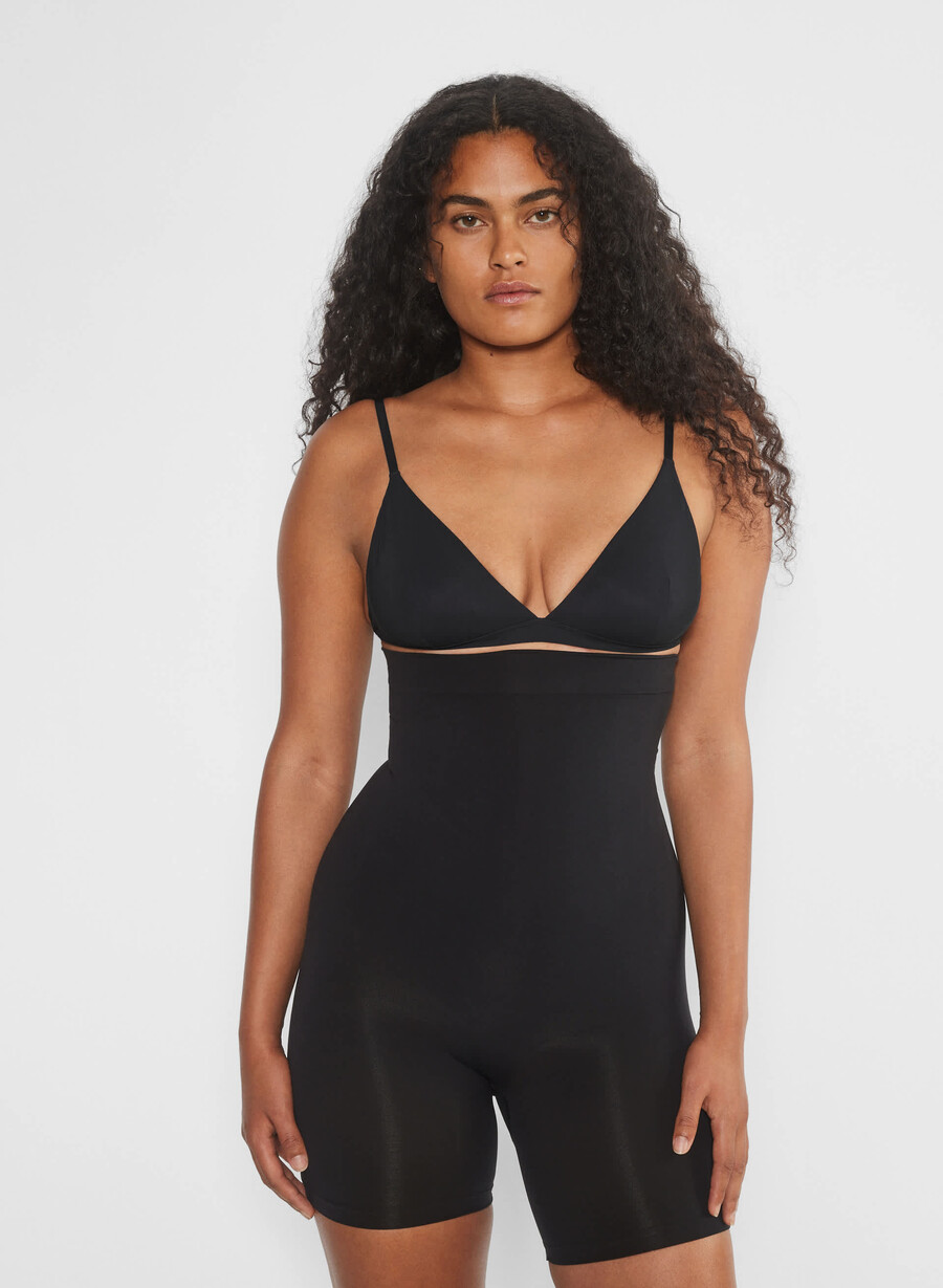 shapeenhance seamless short black