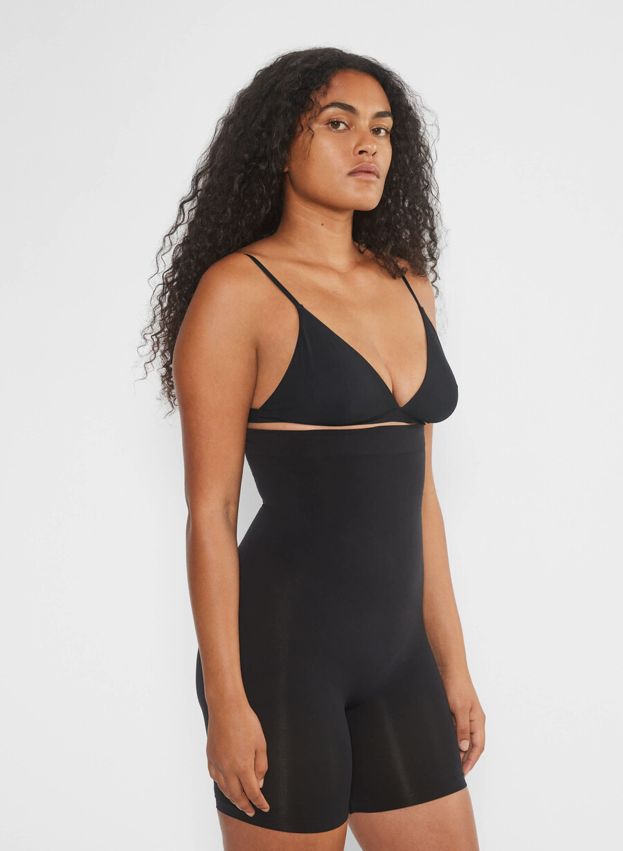 shapeenhance seamless short black