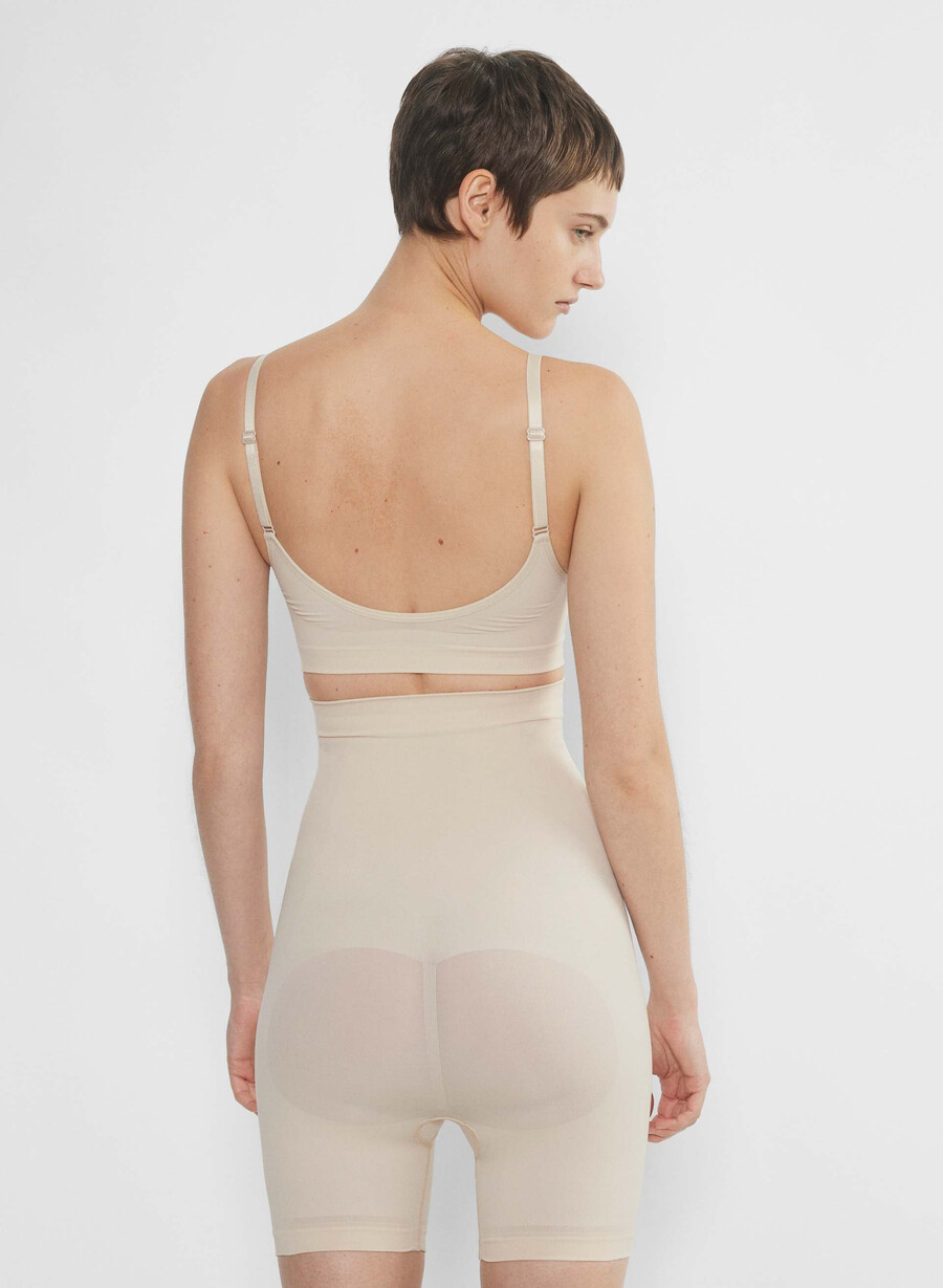 shapeenhance seamless short sand