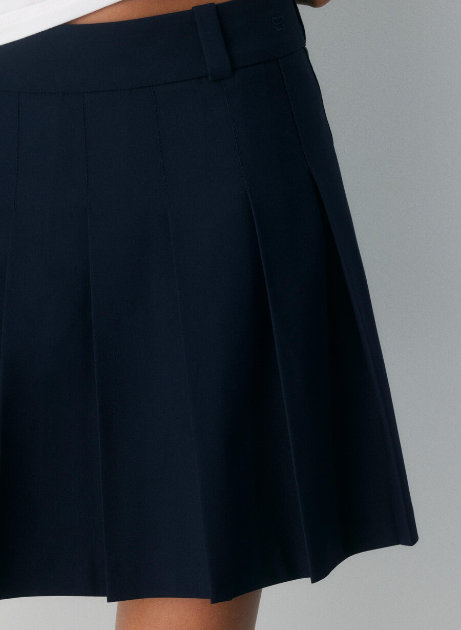 olive micro skirt admiral