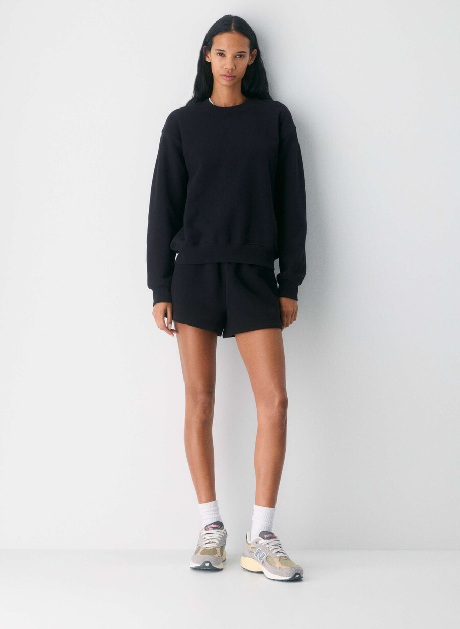 cozy sweatfleece perfect crew sweatshirt black