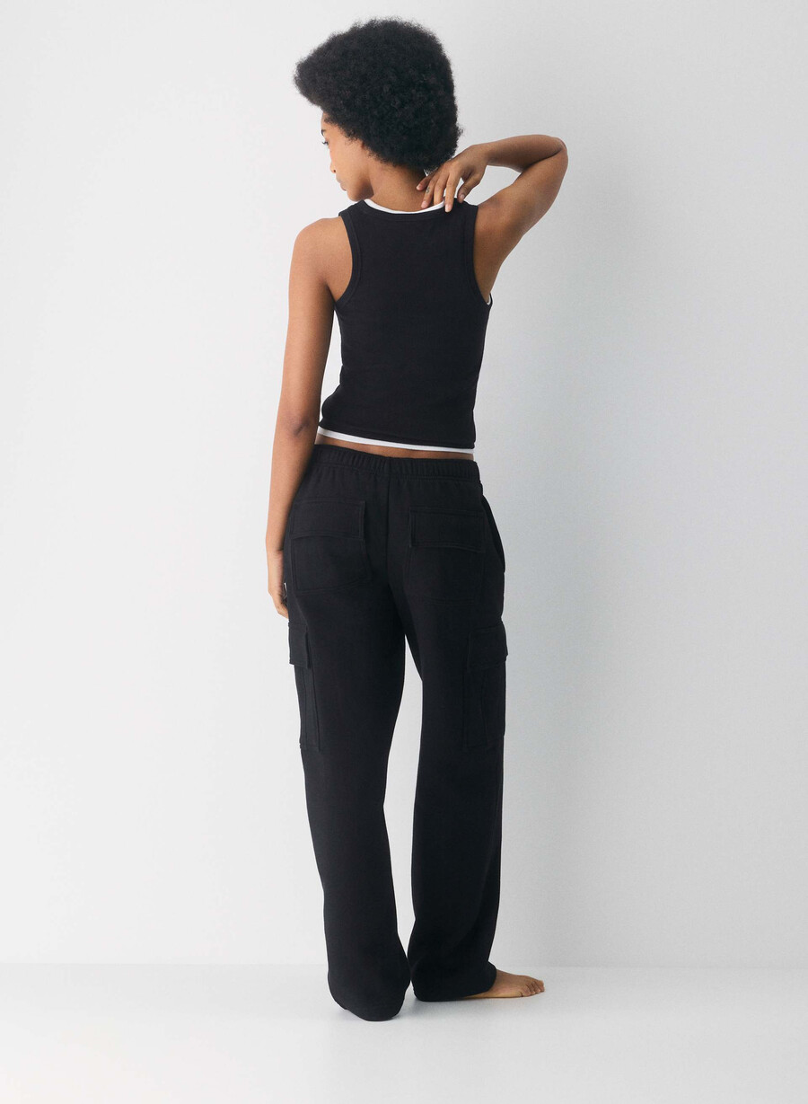 cozy sweatfleece mega cargo sweatpant black