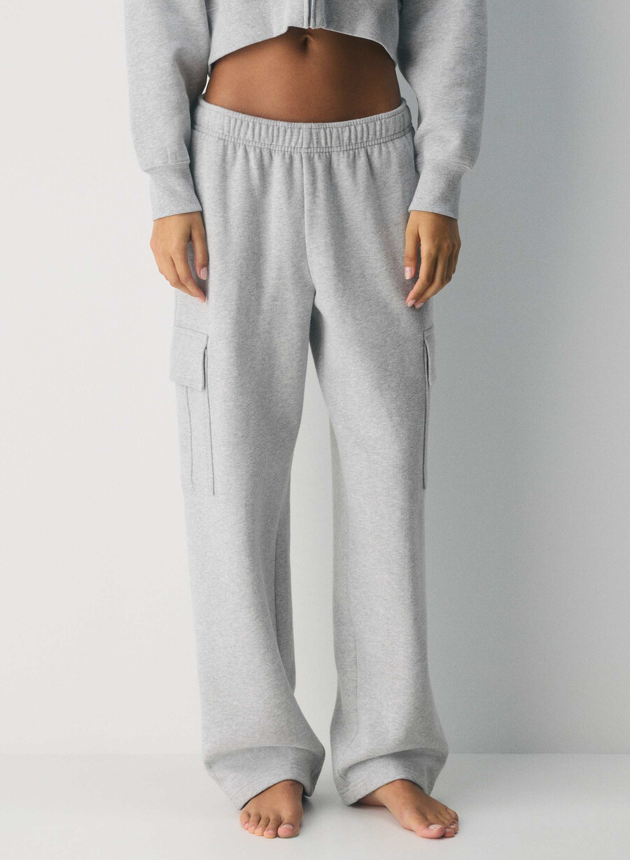 cozy sweatfleece mega cargo sweatpant heather chrome