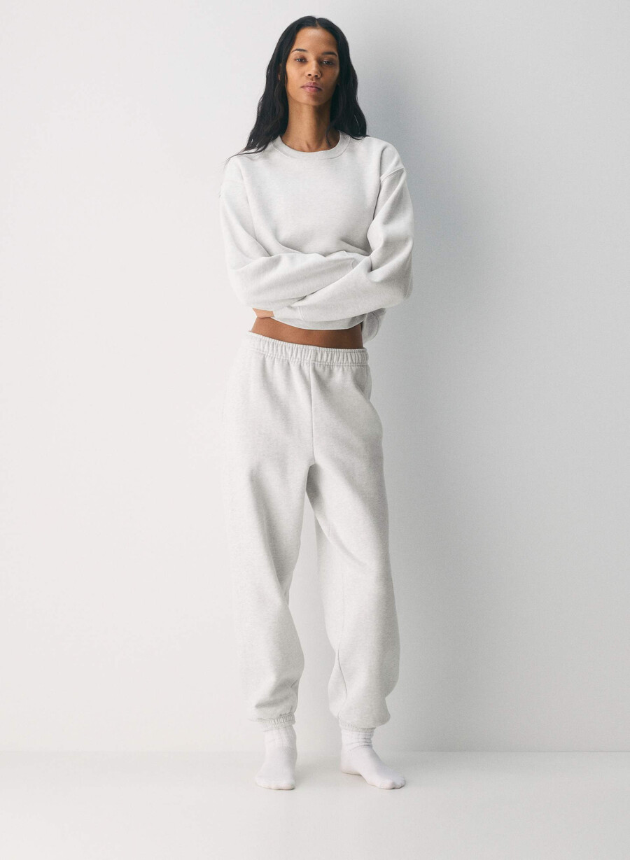 cozy sweatfleece mega jogger heather cloud white