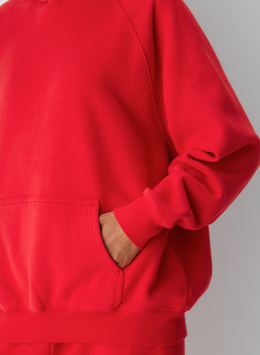 cozy sweatfleece mega raglan hoodie flashing red
