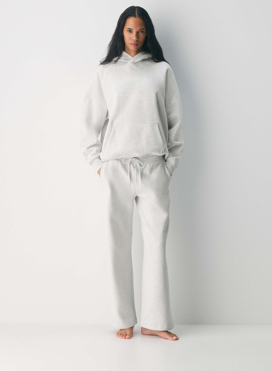 cozy sweatfleece boyfriend wide sweatpant heather cloud white