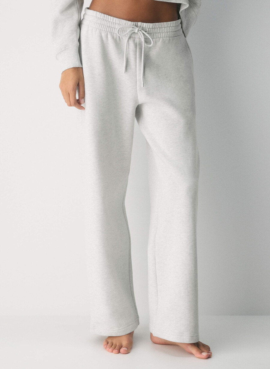cozy sweatfleece boyfriend wide sweatpant heather cloud white