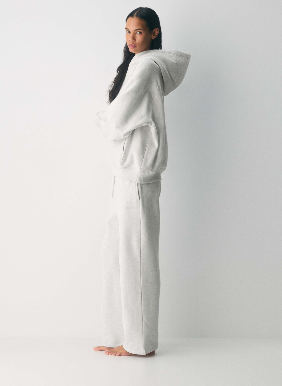cozy sweatfleece boyfriend wide sweatpant heather cloud white