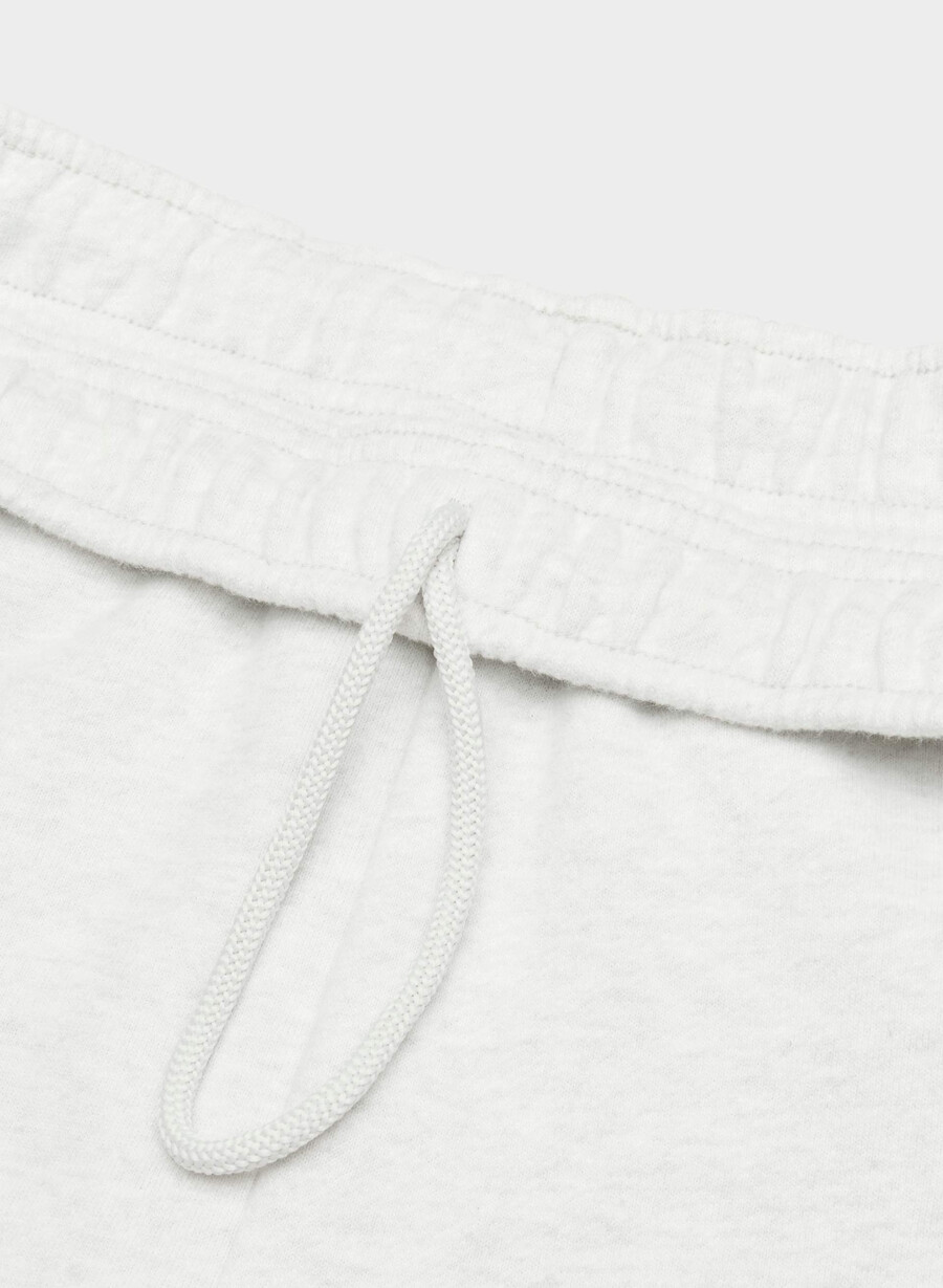 cozy sweatfleece mega cargo mid-thigh short heather cloud white
