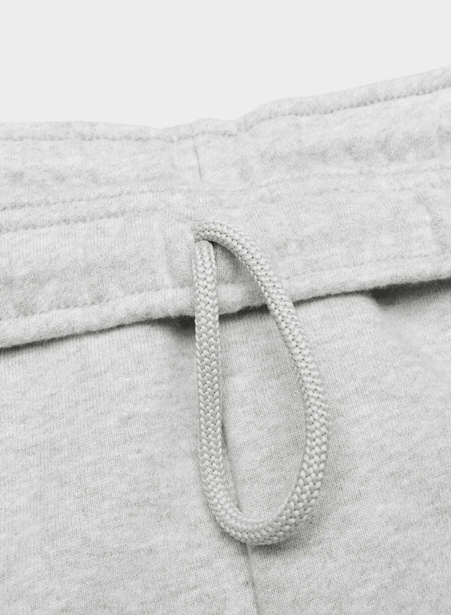 cozy sweatfleece mega cargo mid-thigh short heather chrome