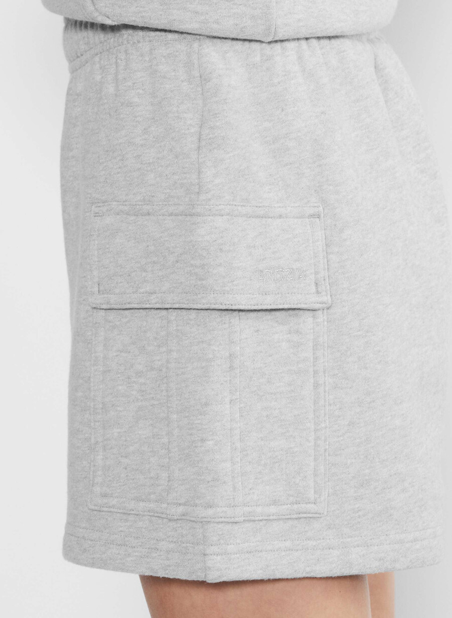 cozy sweatfleece mega cargo mid-thigh short heather chrome
