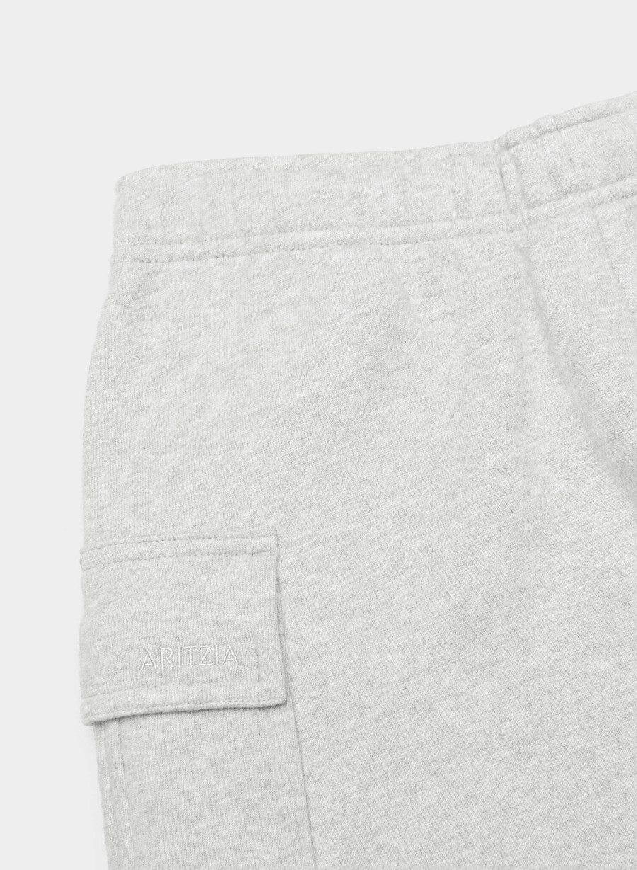 cozy sweatfleece mega cargo mid-thigh short heather chrome