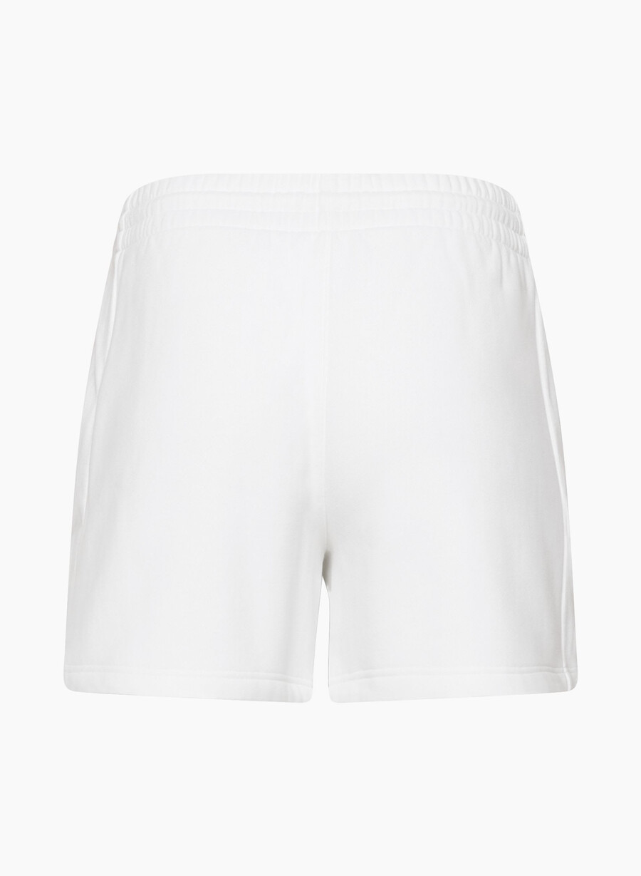 cozy sweatfleece boyfriend mid-thigh short white
