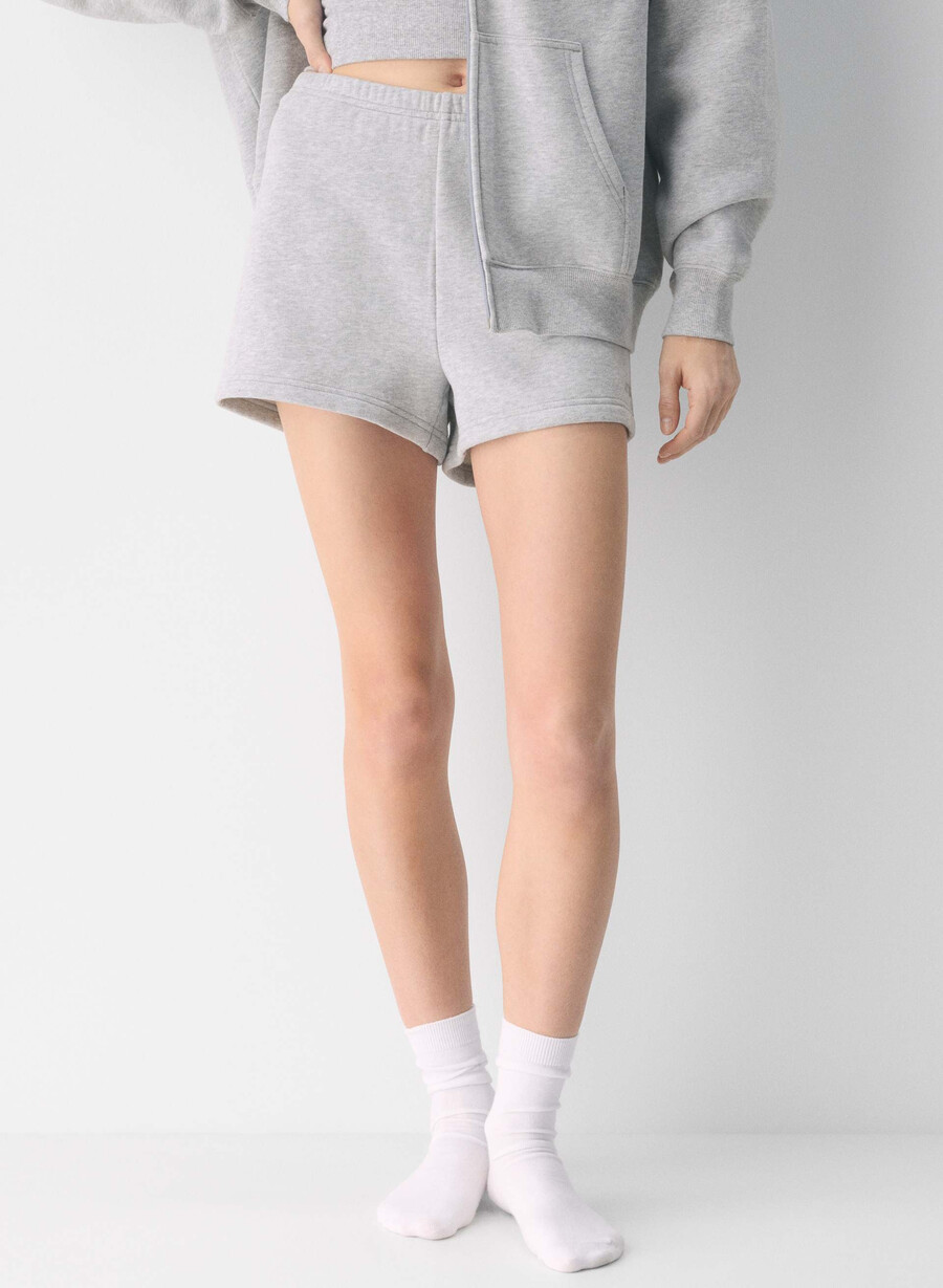 cozy sweatfleece perfect hi-rise mini short heather chrome