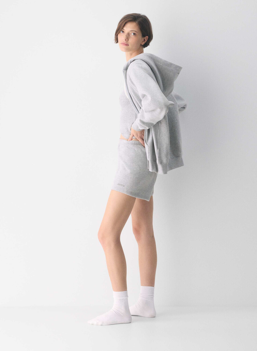cozy sweatfleece perfect hi-rise mini short heather chrome