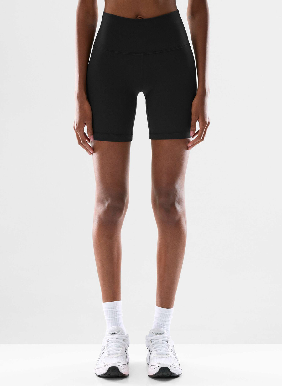 butter cheeky hi-rise 7 short black