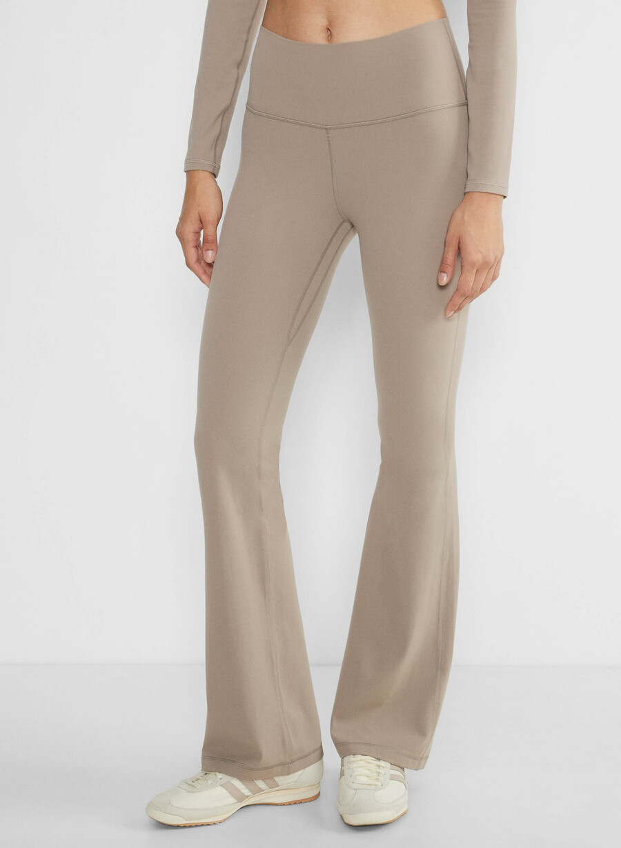 butter cheeky hi-rise flare legging nomad taupe