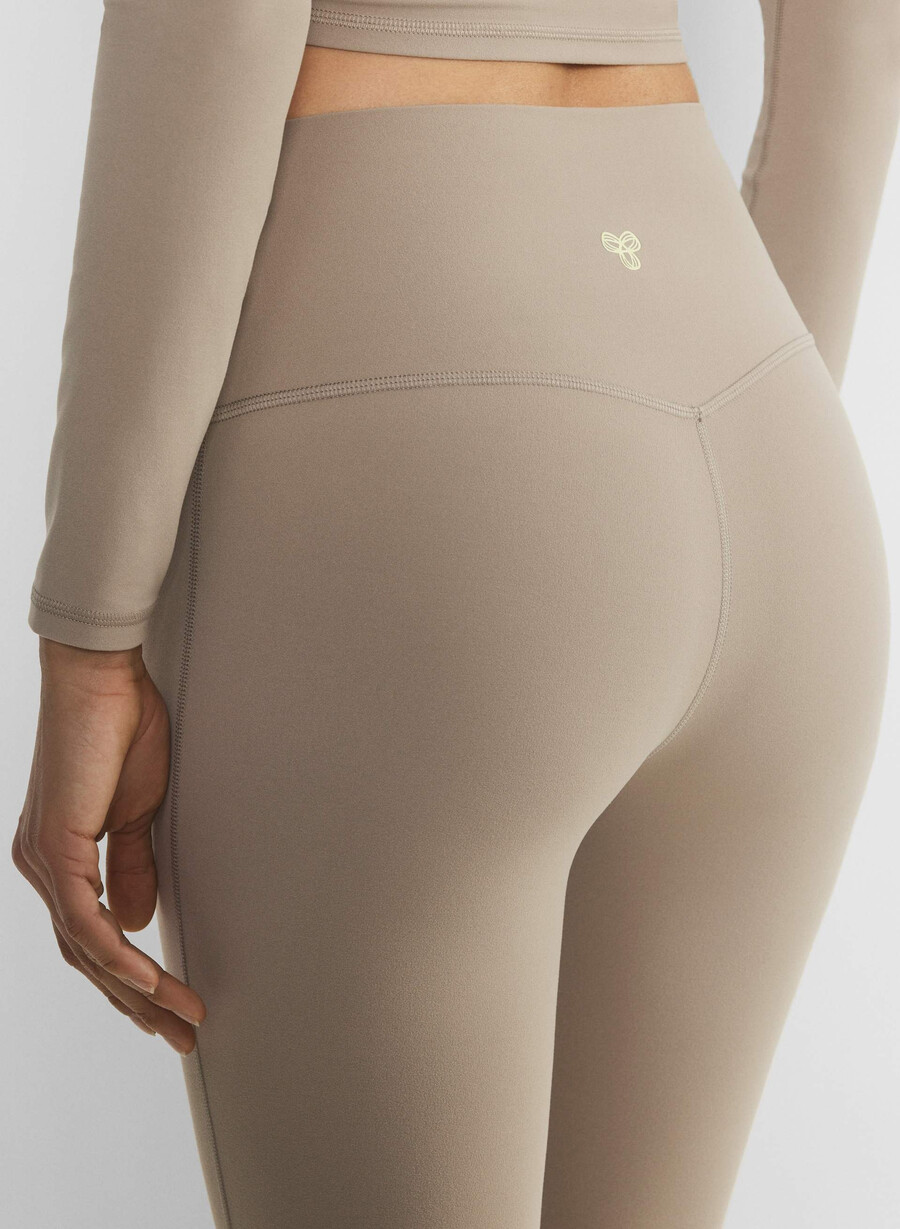 butter cheeky hi-rise flare legging nomad taupe
