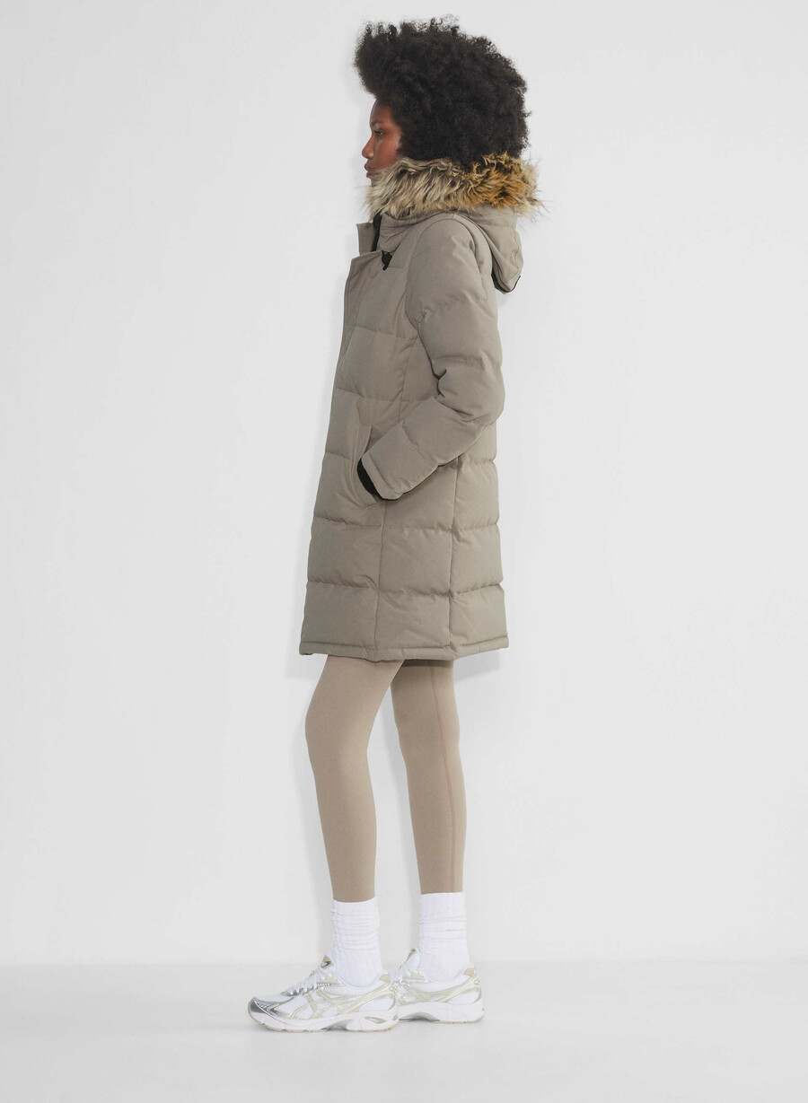 the powder parka - coldstop modern taupe