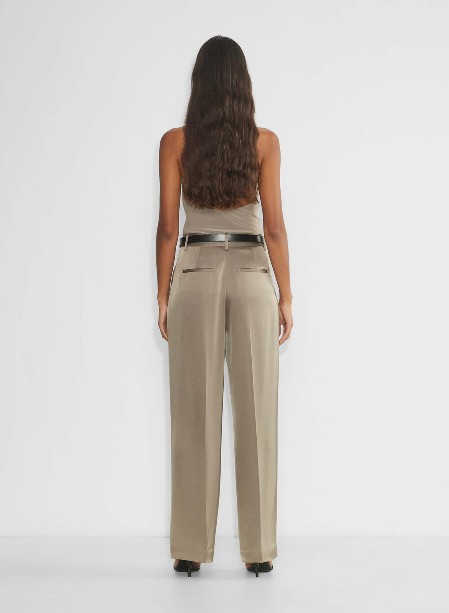 the effortless pant satin nomad taupe