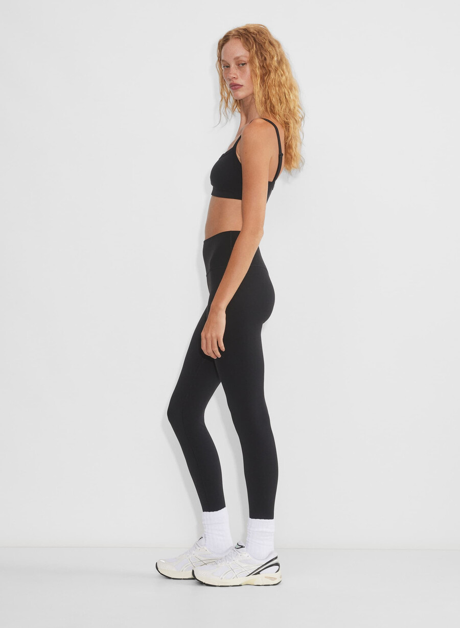 butter cheeky hi-rise legging black