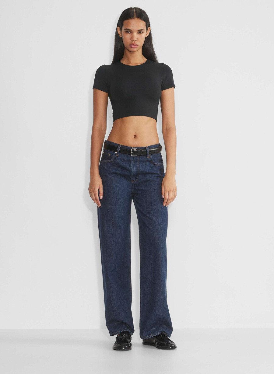 original contour crew cropped t-shirt black