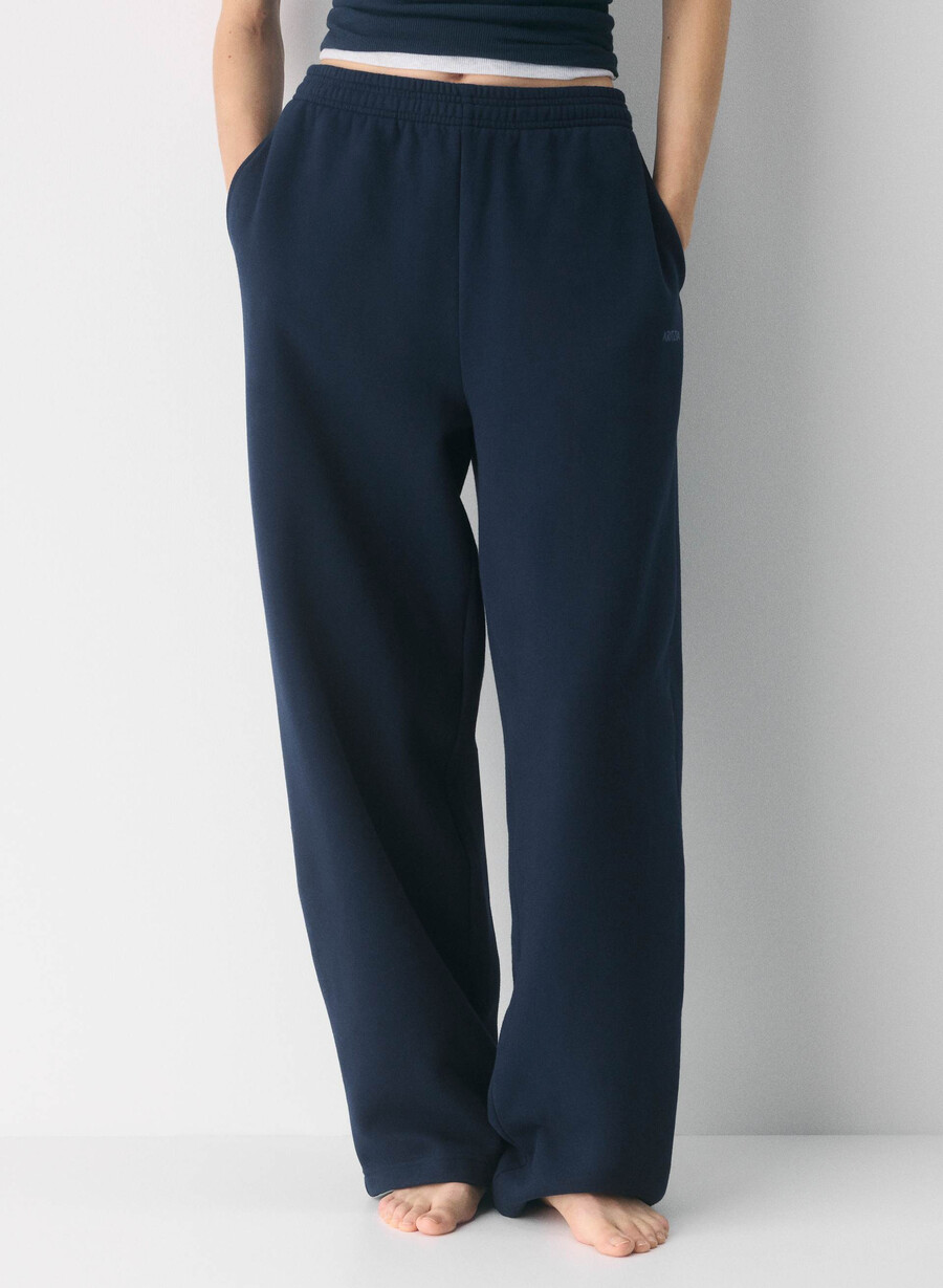 cozy sweatfleece boyfriend barrel sweatpant admiral