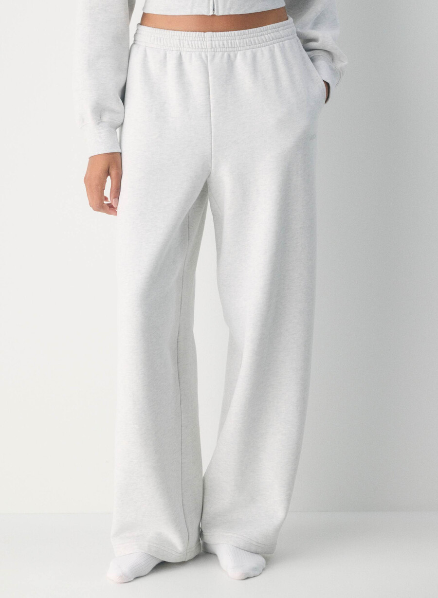 cozy sweatfleece boyfriend barrel sweatpant heather cloud white