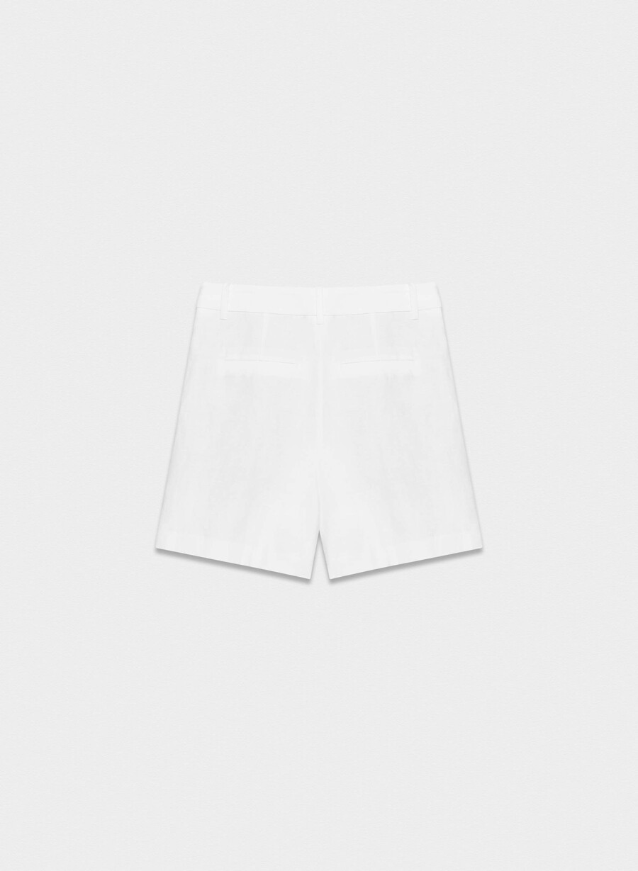 the effortless short mid-thigh - cruiselinen white