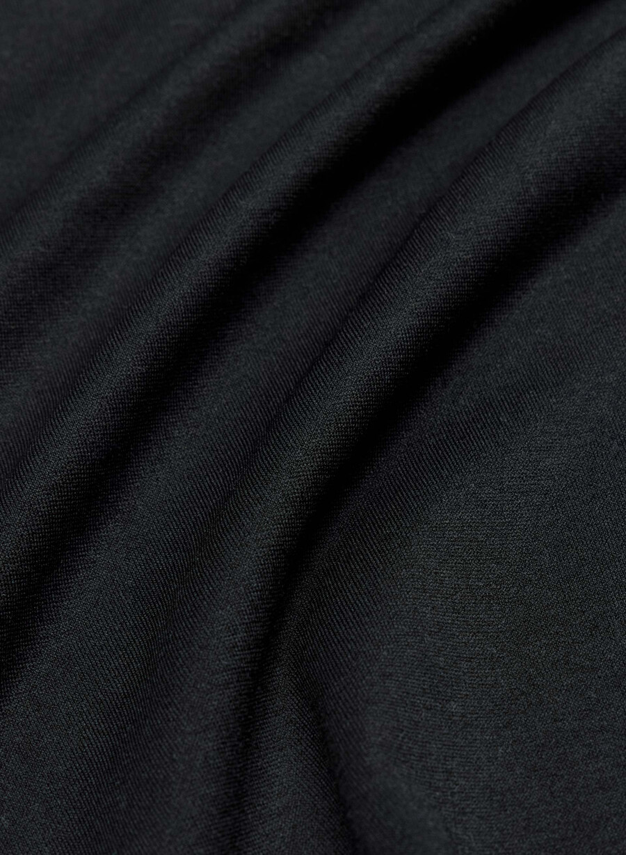 smooth seamless willow t-shirt black