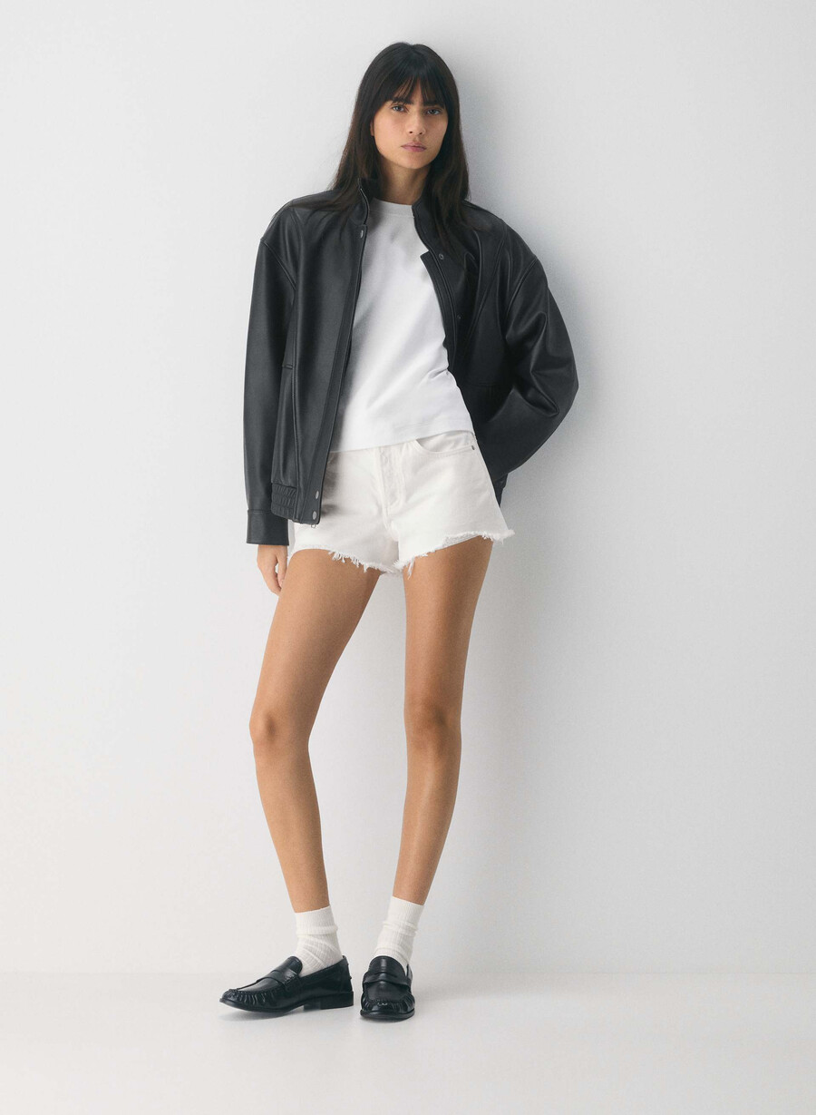 denim forum the 90s vintage cut-off denim short a little white lie