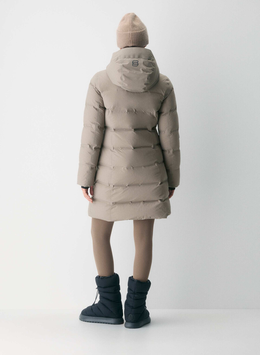 the supersnug puff₂o mid - rainstop modern taupe