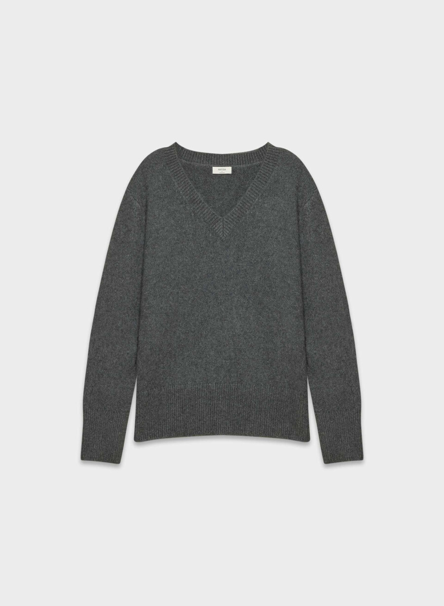 plush cashmere oversized v-neck sweater heather charcoal