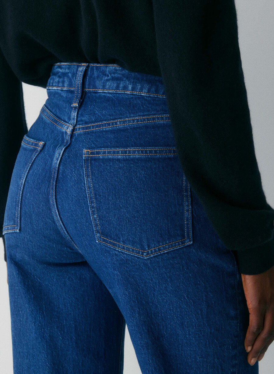 denim forum remy curve-fit hi-rise wide jean true medium blue