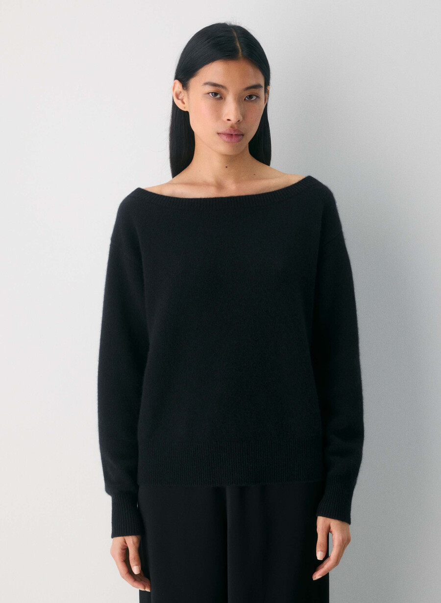 essential cashmere nuance sweater black