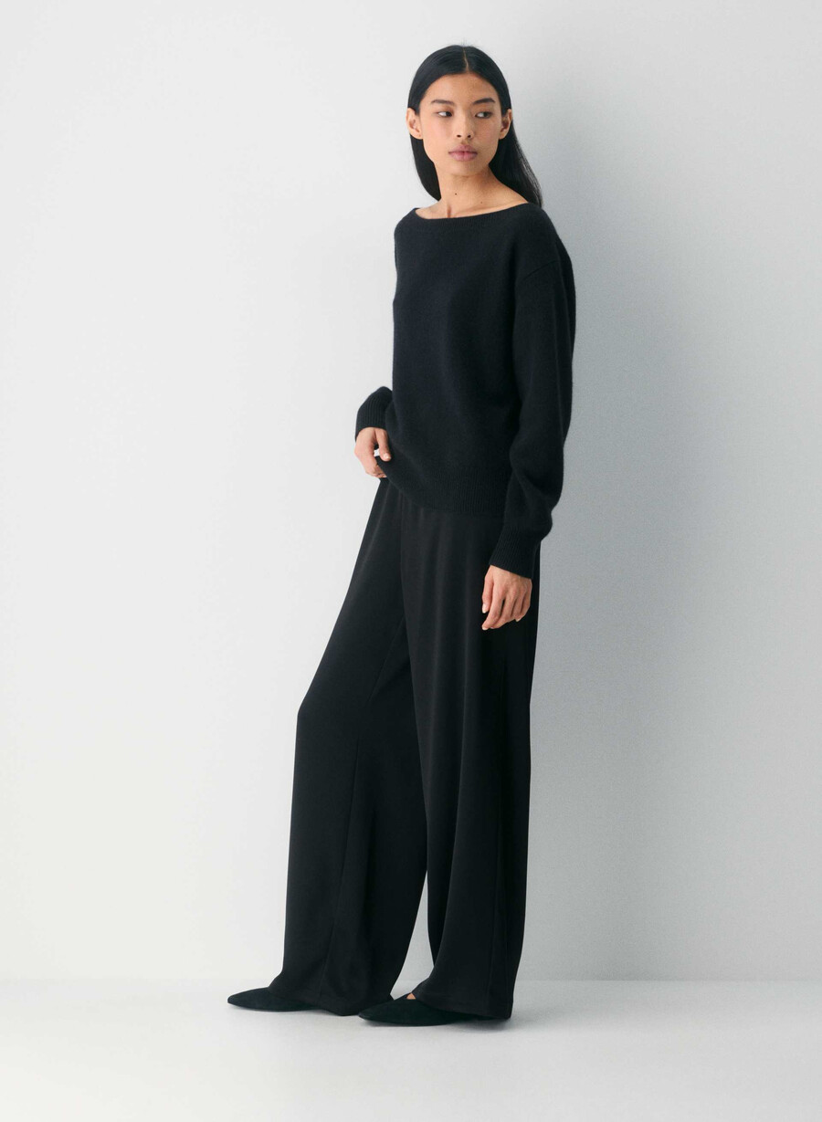 essential cashmere nuance sweater black